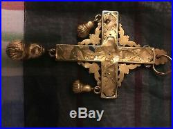 Ancienne croix du puy en velay en or et émail XIX