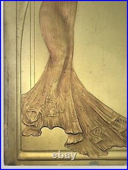 Gravure Papier Embossé Doré Portrait Femme Elégante Art Nouveau style Mucha 1900