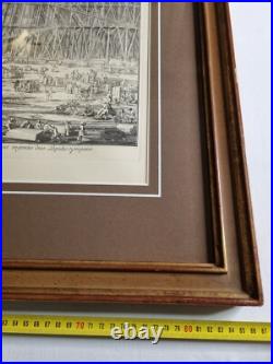 Gravure encadrée de Sébastien Le Clerc, 1677 Construction de la façade du Louvre Gravure encadrée de Sébastien Le Clerc, 1677 Construction de la façade du Louvre