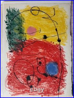 Joan MIRO Lithographie LE LEZARD AUX PLUMES D OR couleurs 35.5 cm x 50 cm