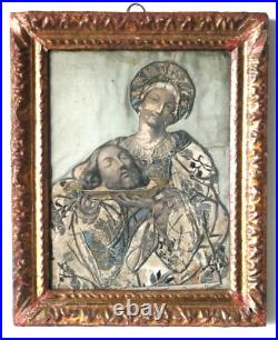 Salomé et tête de Jean-Baptiste, soie, papier, fils d'or, cadre bois doré 18ème Salomé et tête de Jean-Baptiste, soie, papier, fils d'or, cadre bois doré 18ème